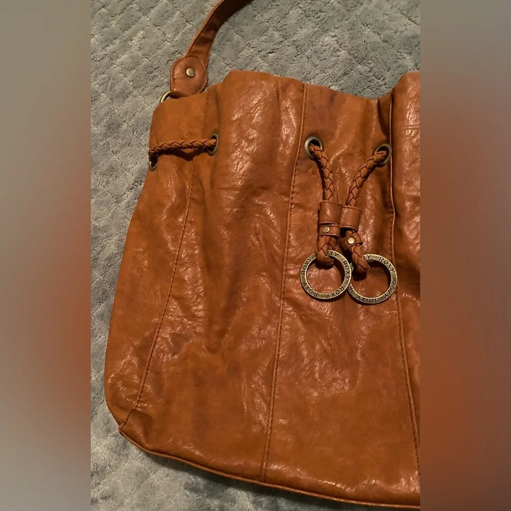 Roxy Hobo Cinch Bag